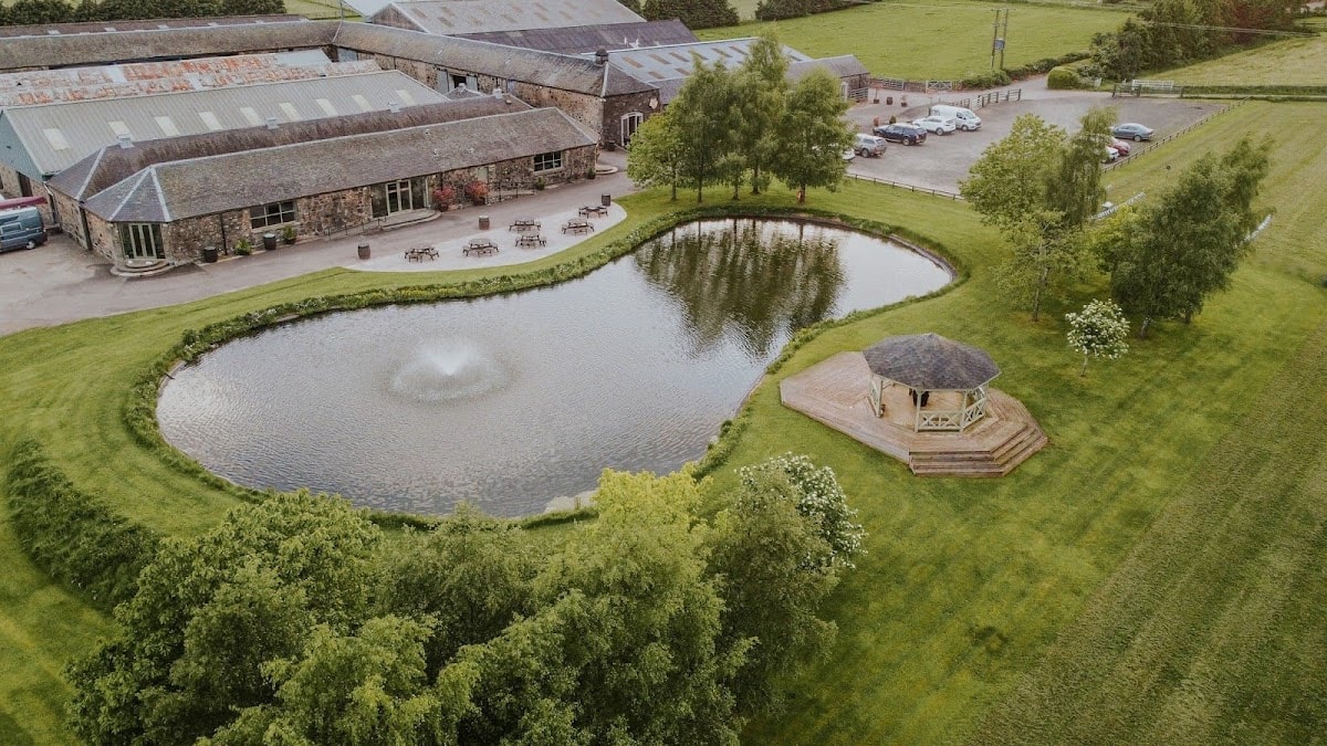 Bachilton Barn, destination wedding venue in Scotland PH1 3QX, United Kingdom