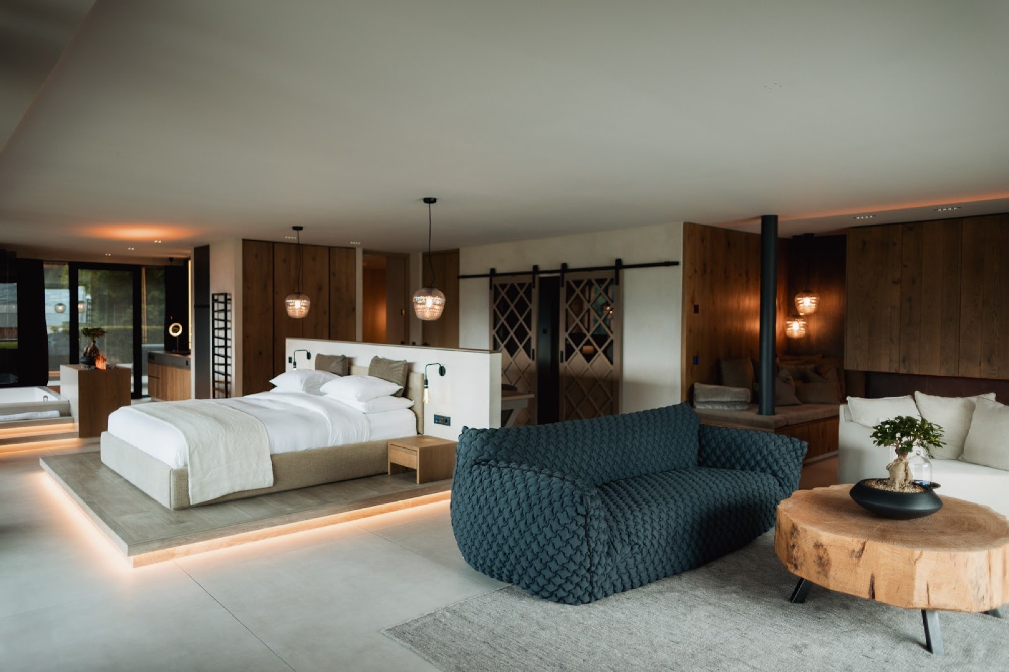 PURMONTES Private Luxury Chalet — image 2