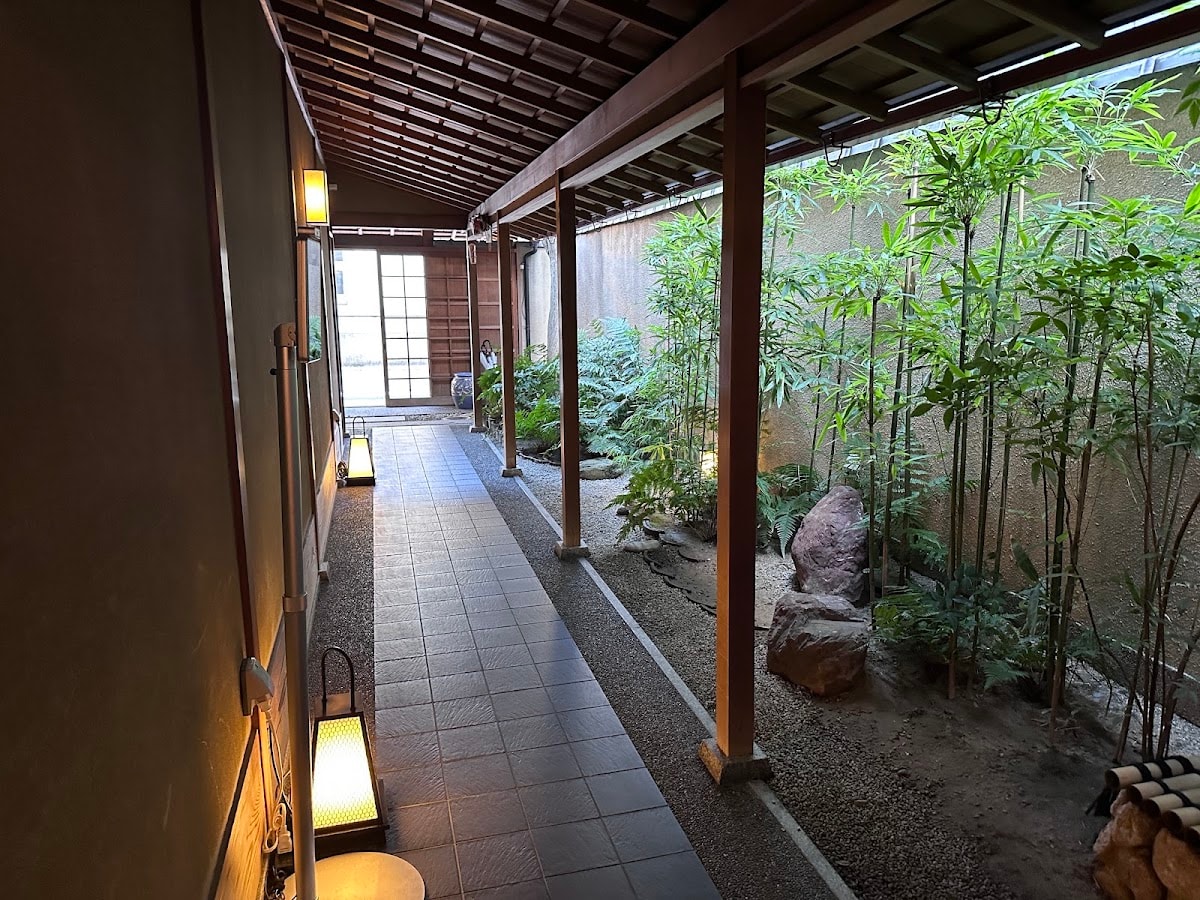 Kanamean Nishitomiya, destination wedding venue in 604-8064, Japan
