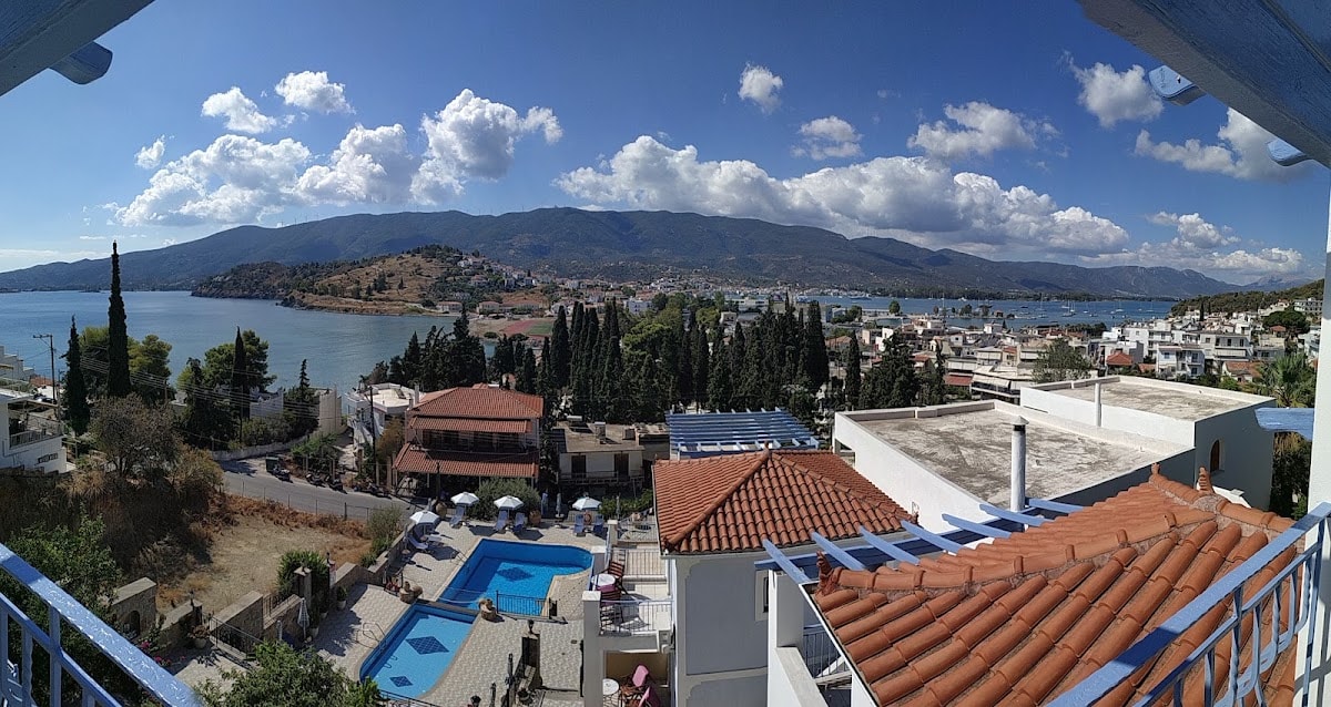 KTM SUNNY VILLAS — destination wedding venue in Poros 180 20, Greece