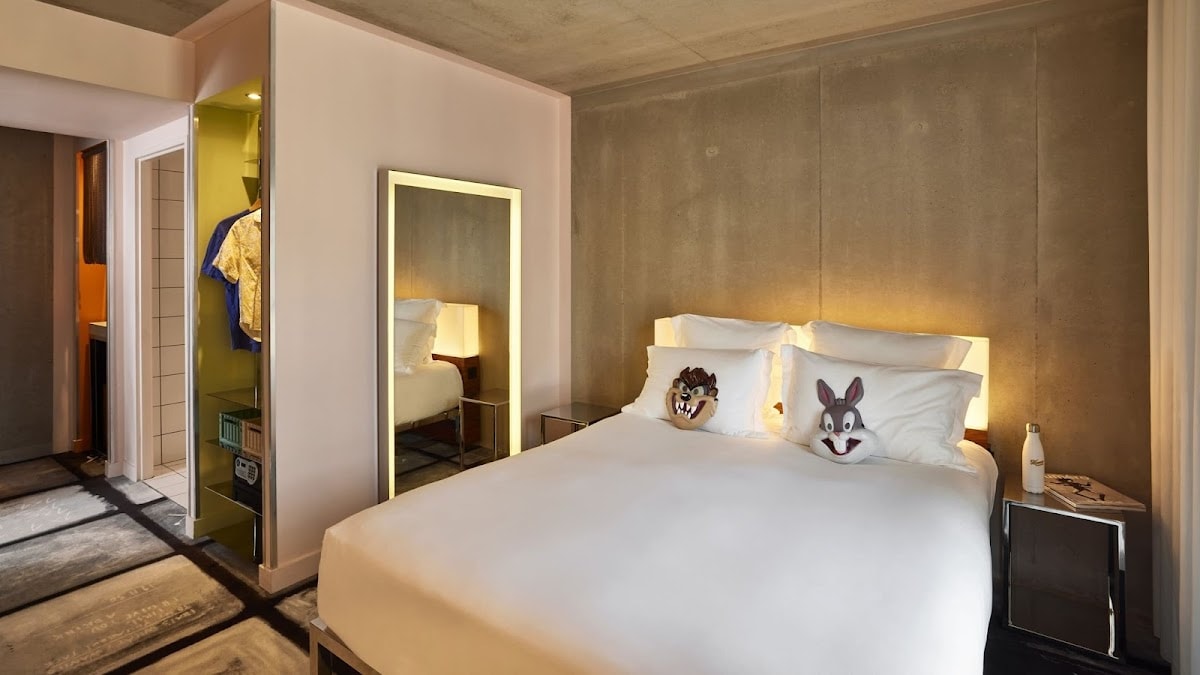 Mama Shelter Lyon — destination wedding venue in 69007 Lyon, France