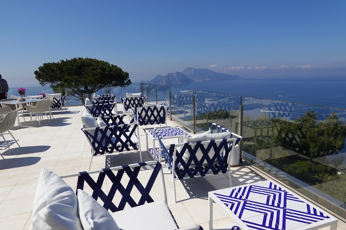 Relais Blu — destination wedding venue in 80061 Termini NA, Italy