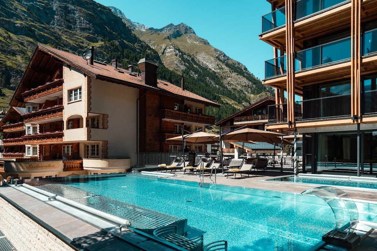 Resort La Ginabelle — destination wedding venue in 3920 Zermatt, Switzerland
