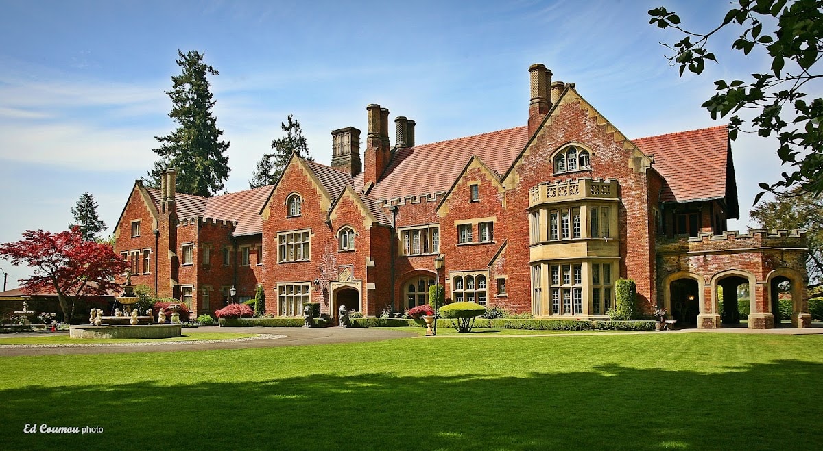Thornewood Castle, destination wedding venue in WA 98498, United States