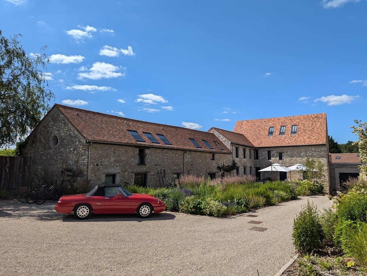 Val Trebbia — destination wedding venue in 78810 Feucherolles, France