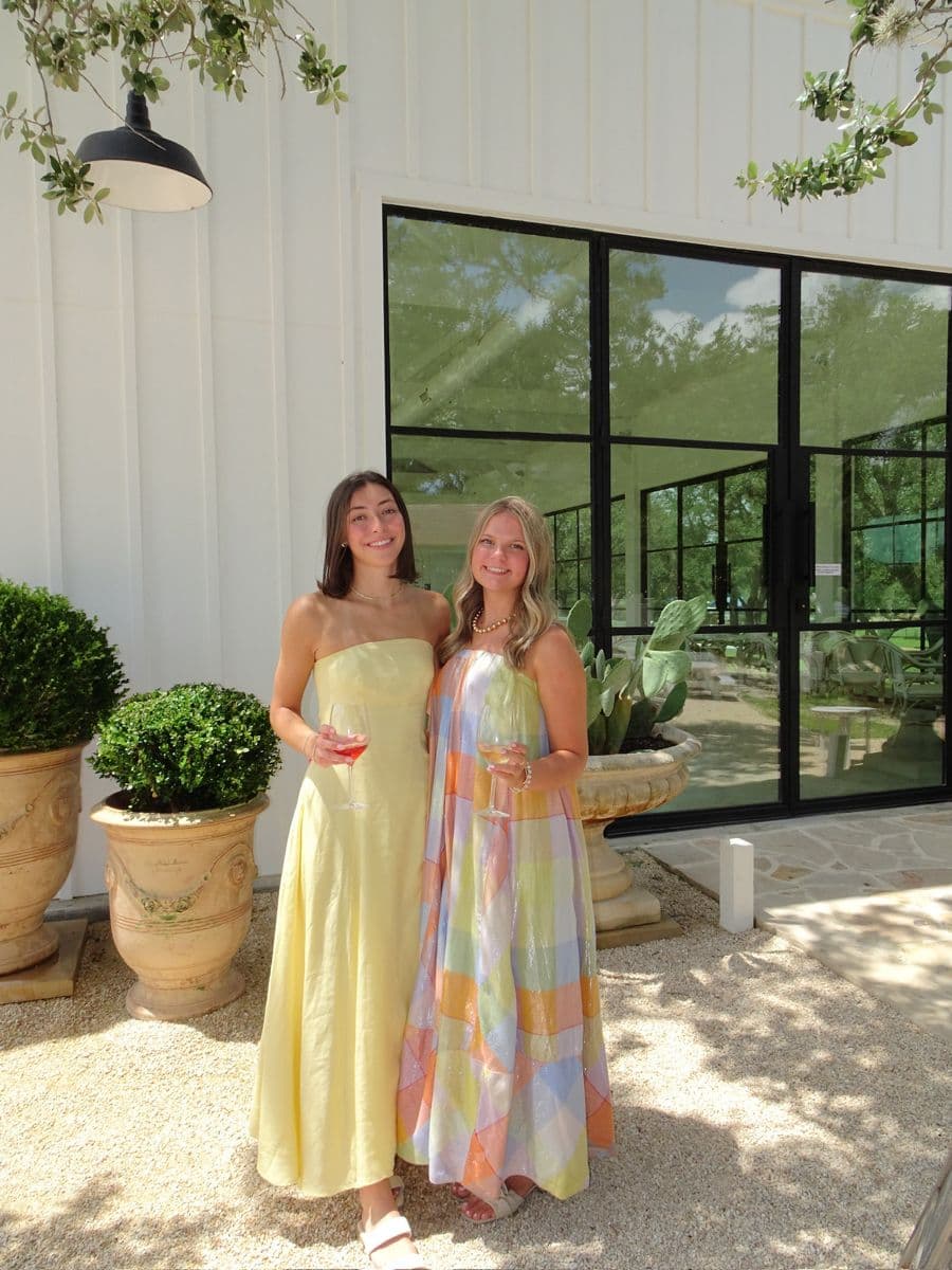 Vineyard Chic wedding attire