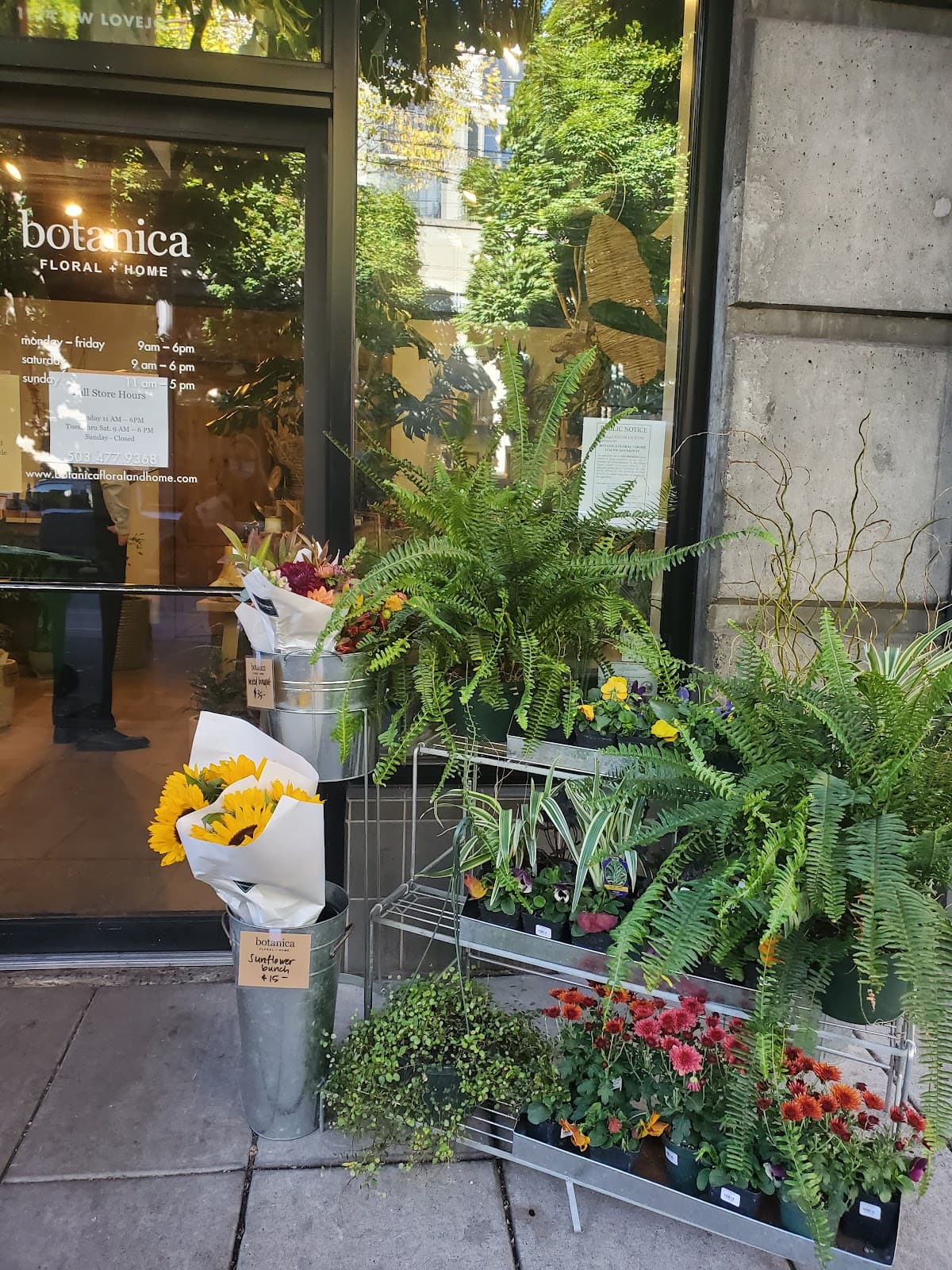Botanica Floral & Home — wedding florist in Portland