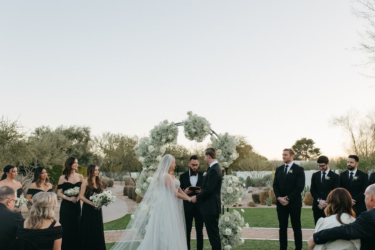 Brookklyn Photo — wedding photographer in Scottsdale