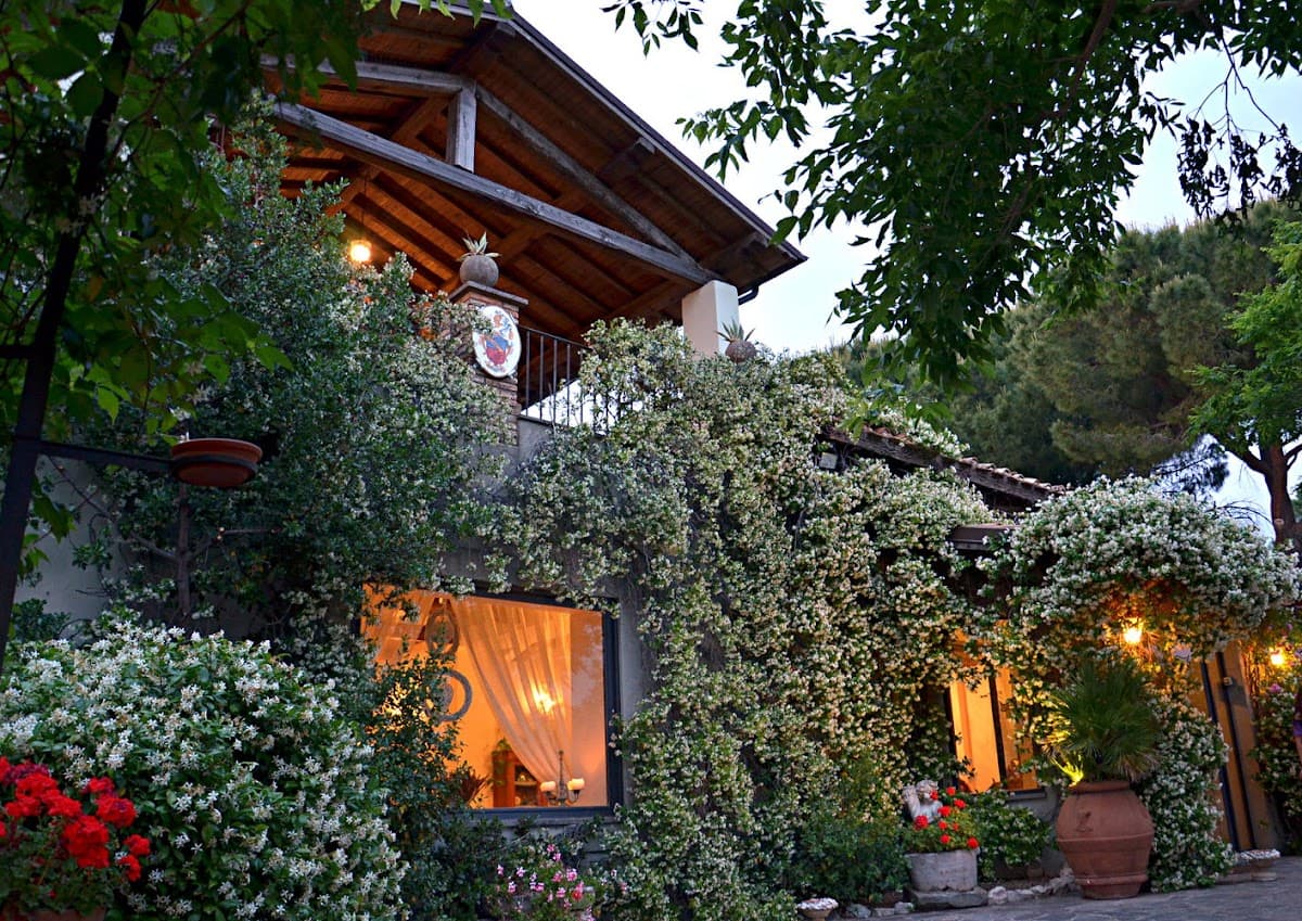 Casale La Torretta — wedding florist in Rome