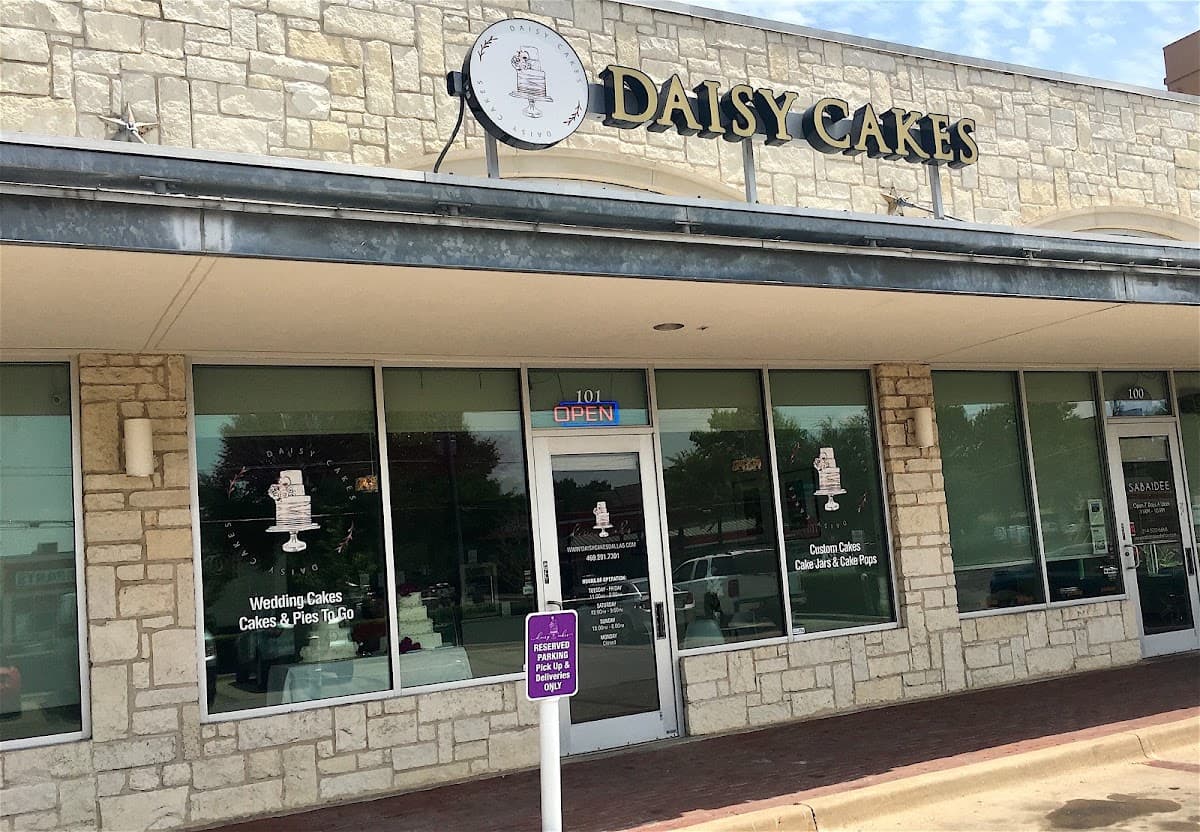 Daisy Cakes — wedding cake_bakery in Dallas