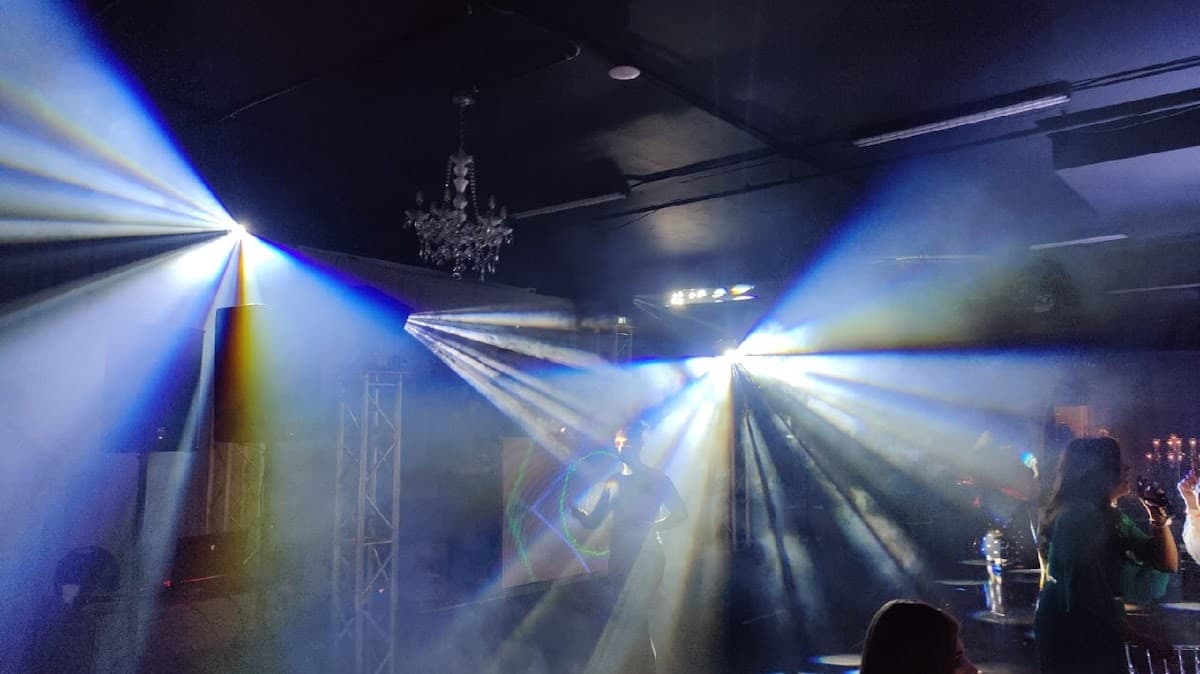 DJ Shia Music | High-Energy Jewish DJ | Weddings, Bat/Bar Mitzvahs & Corporate Events — wedding dj in Miami