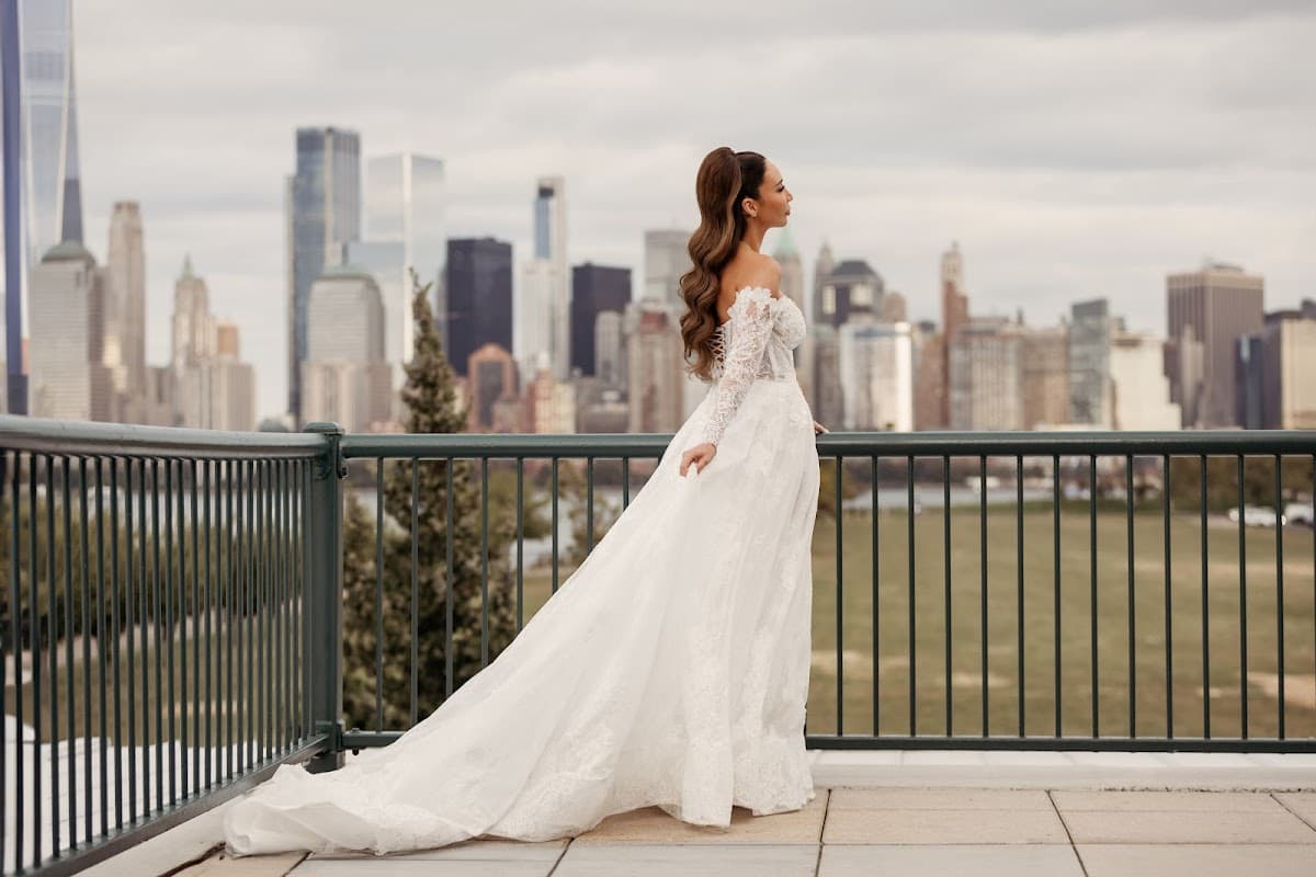 Emma Cleary Photo and Video — wedding photographer in New York