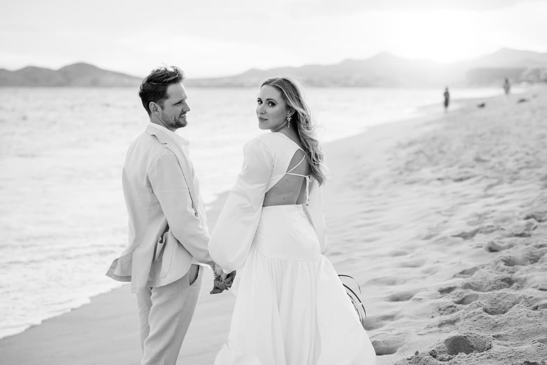 Fabi Rosas Los Cabos Wedding Photographer — wedding photographer in Cabo San Lucas