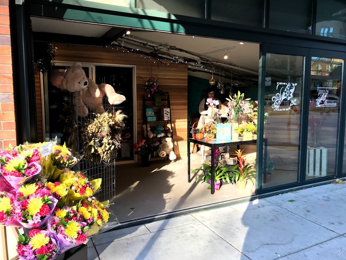 Flowers by Zsuzsana — wedding florist in Portland