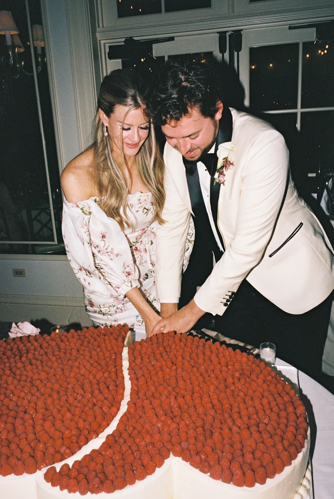 Honey Bee Weddings — wedding planner in Chicago, USA