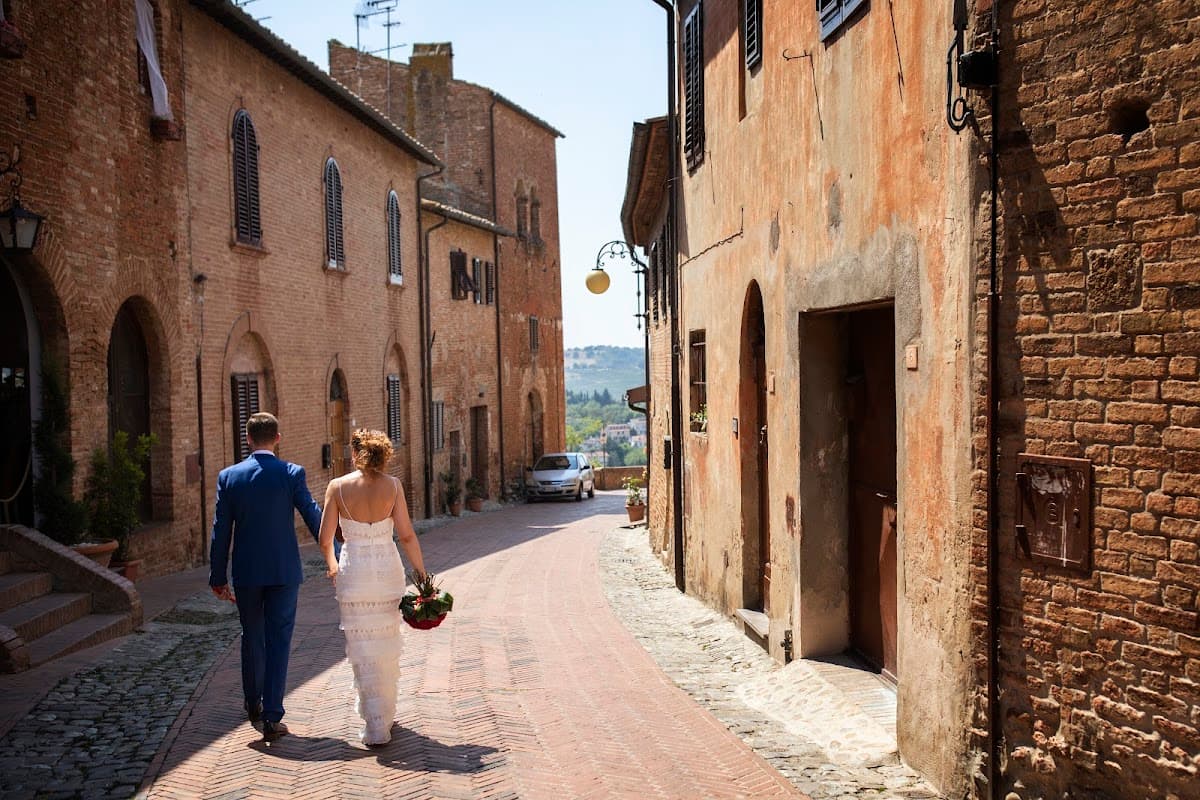 Intimate Italian Weddings — wedding planner in Castiglione del Lago, Italy