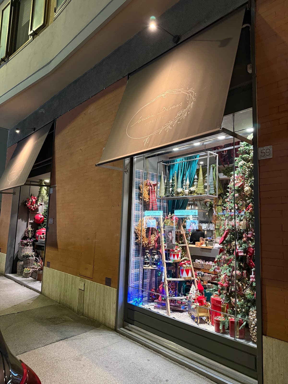 Jardin Divers, flower delivery, consegna fiori firenze — wedding florist in Florence