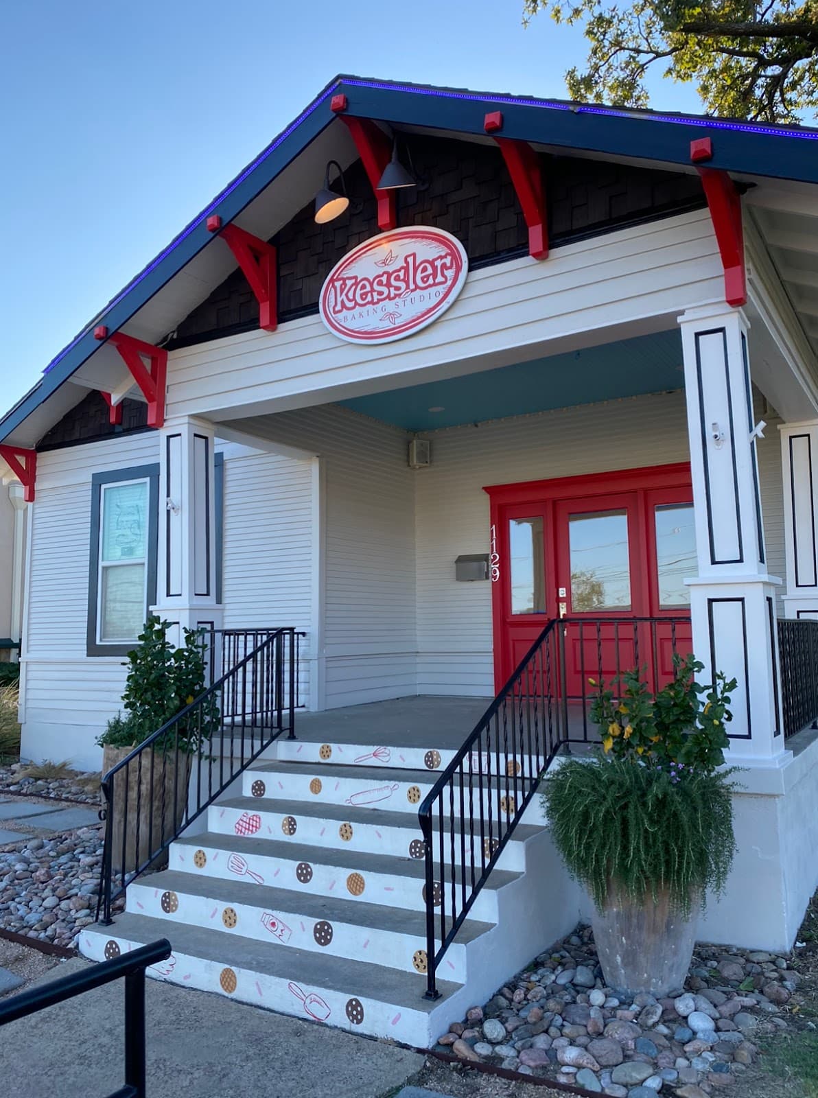 Kessler Baking Studio Bishop Arts — wedding cake_bakery in Dallas