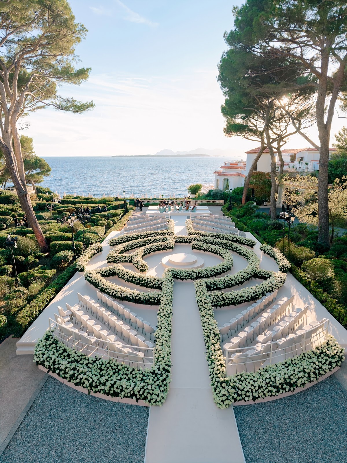 Lavender and Rose — wedding planner in French Riviera
