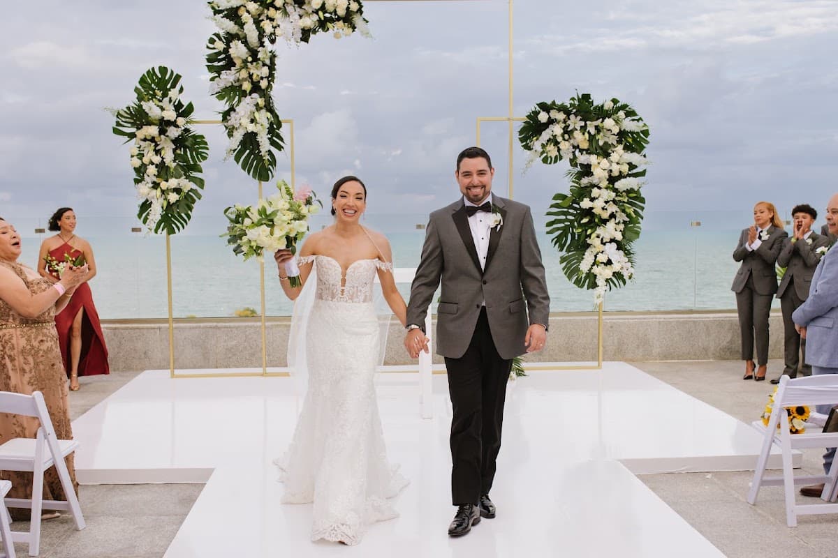 Mi Amorcito Corazón Weddings: wedding planner in Cancun
