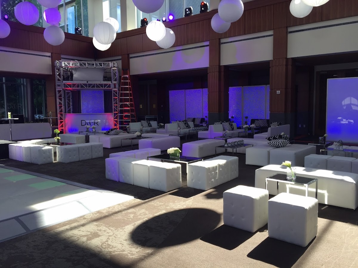 Modern Event Rental — wedding rentals_decor in Las Vegas