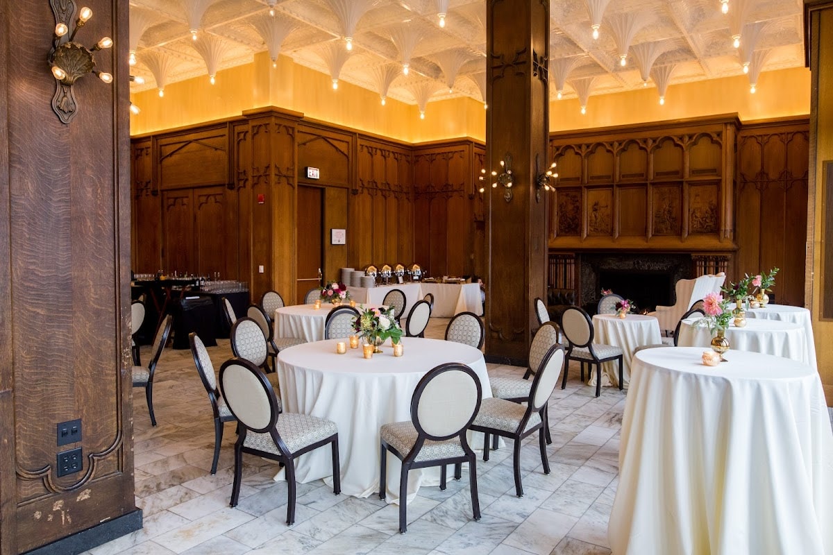 Naturally Yours Events — wedding planner in Chicago, USA