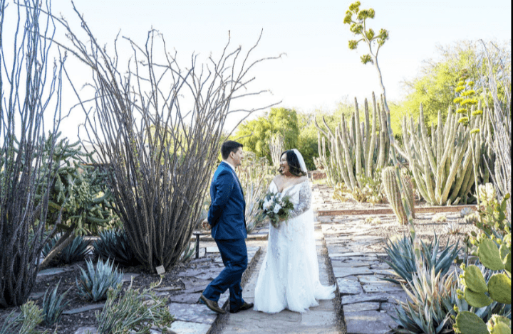 Phoenix Wedding Minister Amy Miller — wedding planner in Phoenix, USA