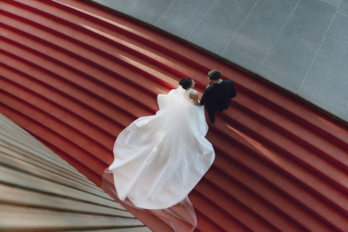 Splendid Photos & Video — wedding photographer in Sydney