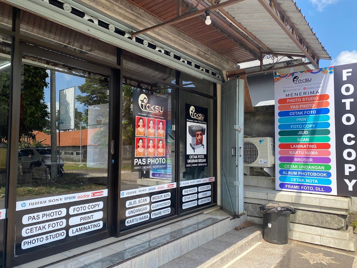 Taksu Studio — wedding photographer in Bali