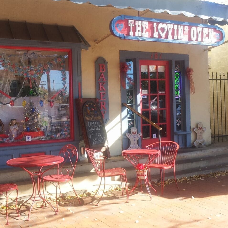 The Lovin' Oven Bakery — wedding cake_bakery in Dallas