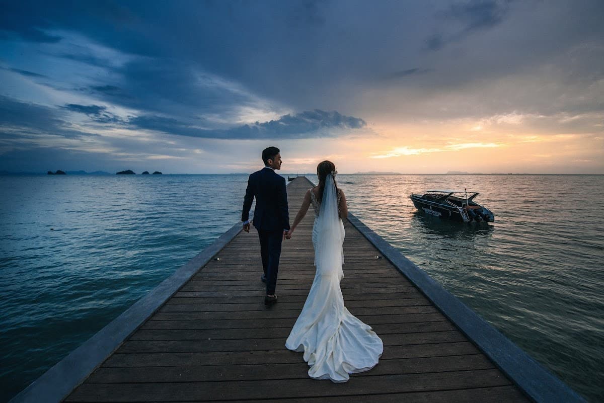 Thomas Kart wedding photo and video studio Phuket — wedding photographer in Phuket