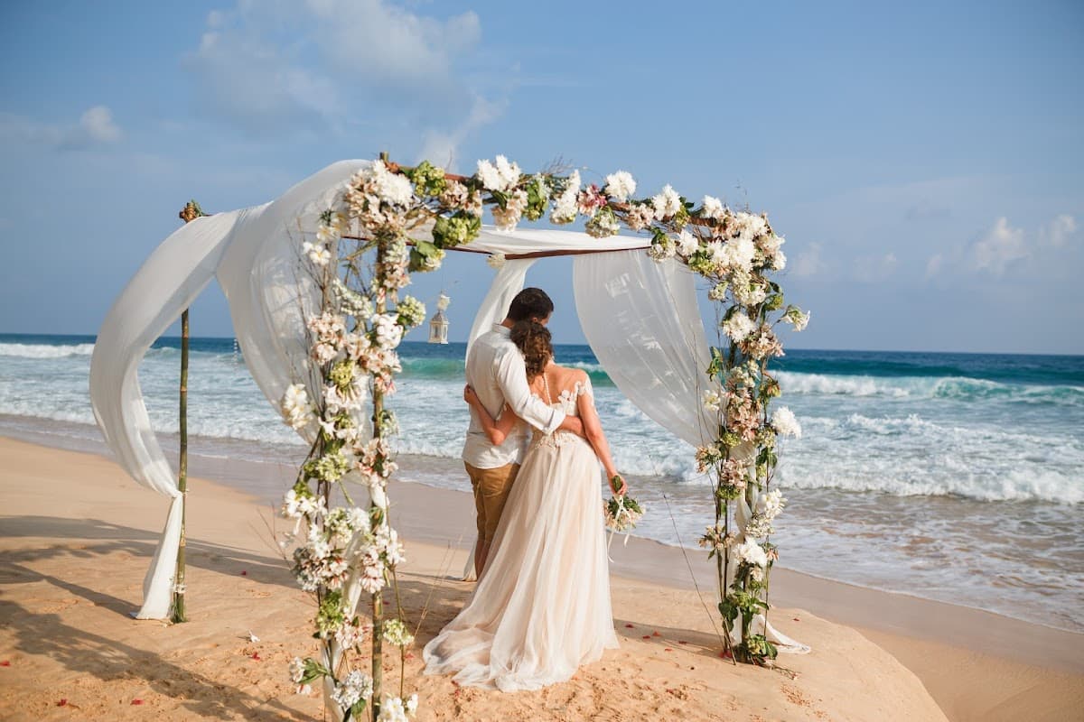 Tulu Weddings — wedding planner in Costa Rica