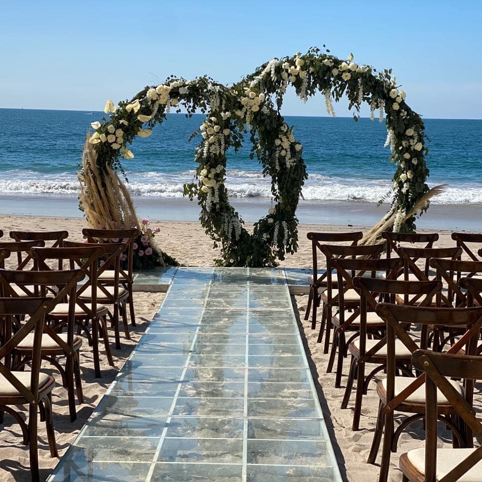 Weddings by Esman Mora — wedding planner in Puerto Vallarta