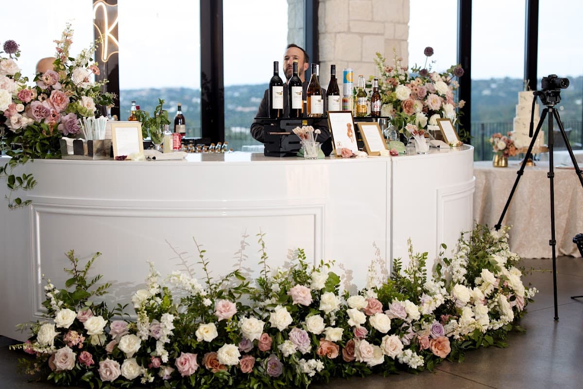 WHITT ROSS — wedding planner in Austin