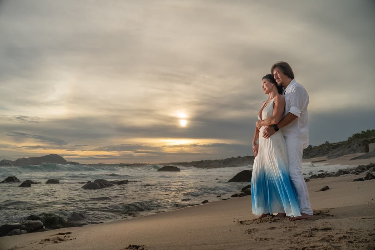 Zamir Landeros Photo Studio Los Cabos Wedding & Family Photographer Videographer — wedding photographer in Cabo San Lucas