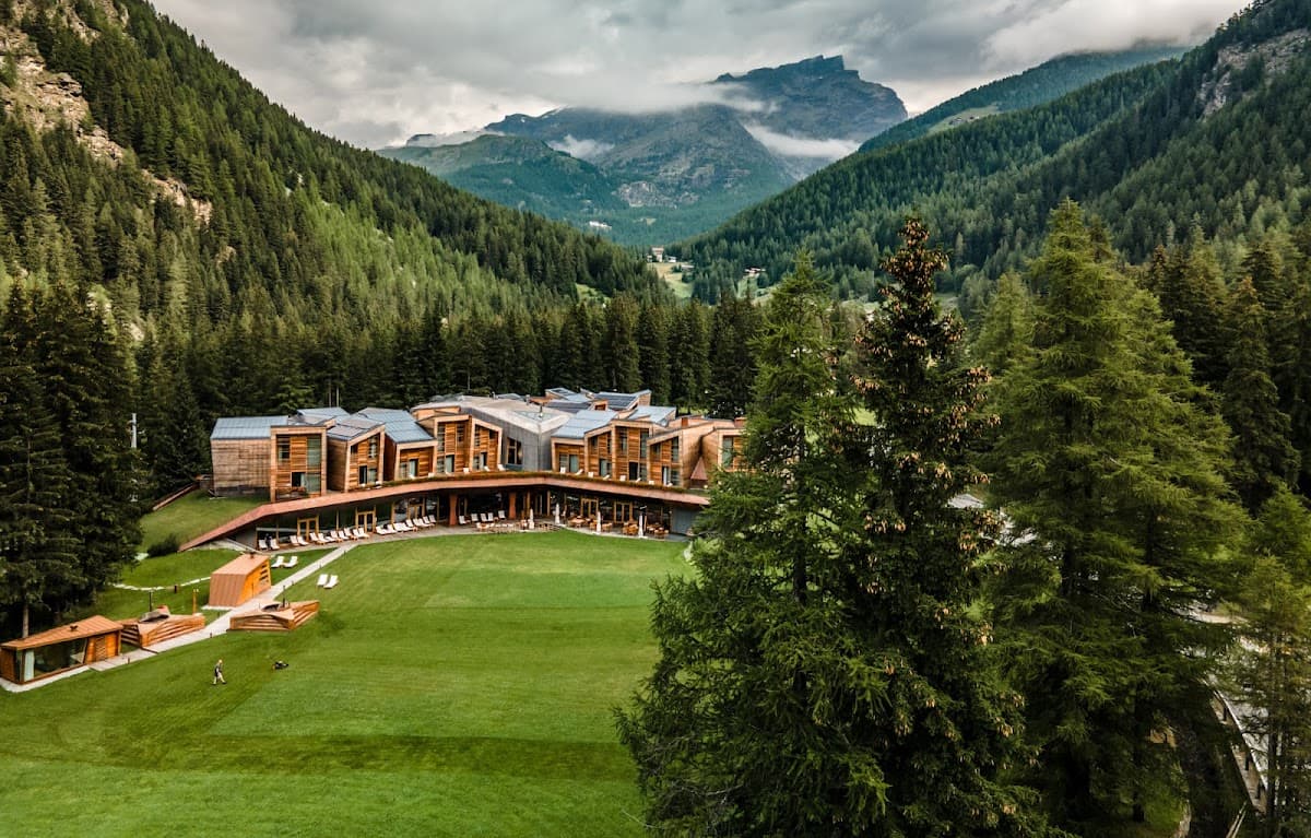 Aethos Monterosa — destination wedding venue in 11020 Champoluc AO, Italy
