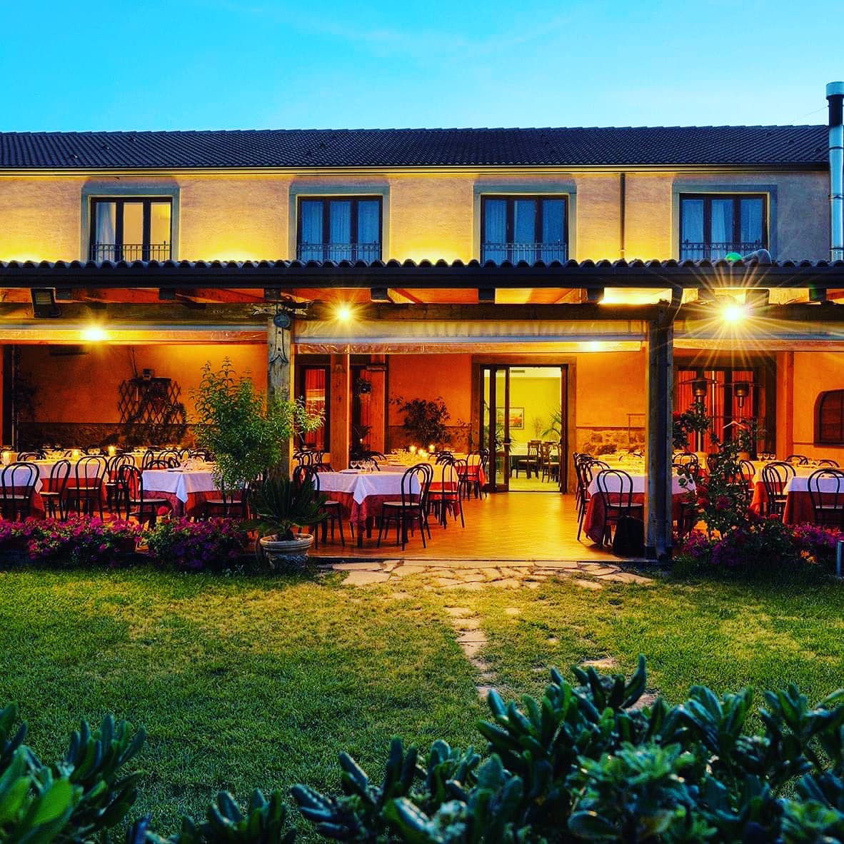Agriturismo Corte Aragonese — destination wedding venue in 95038 Santa Maria di Licodia CT, Italy