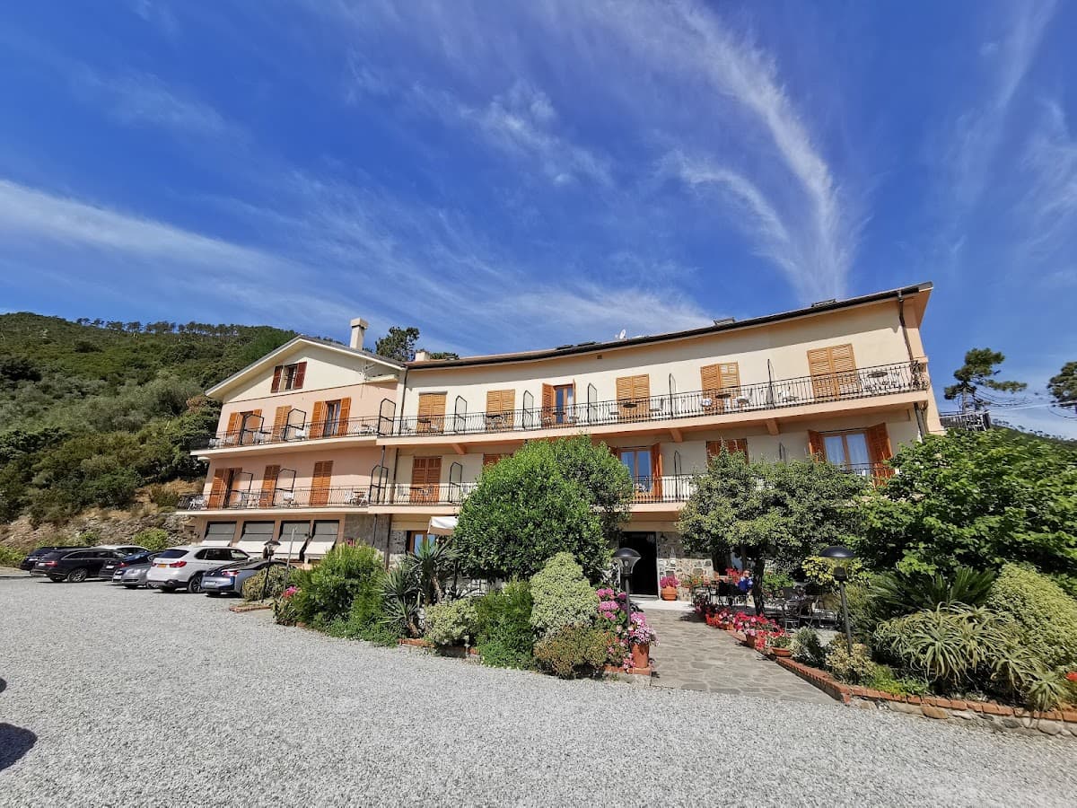 Albergo Suisse Bellevue — destination wedding venue in 19016 Monterosso al Mare SP, Italy