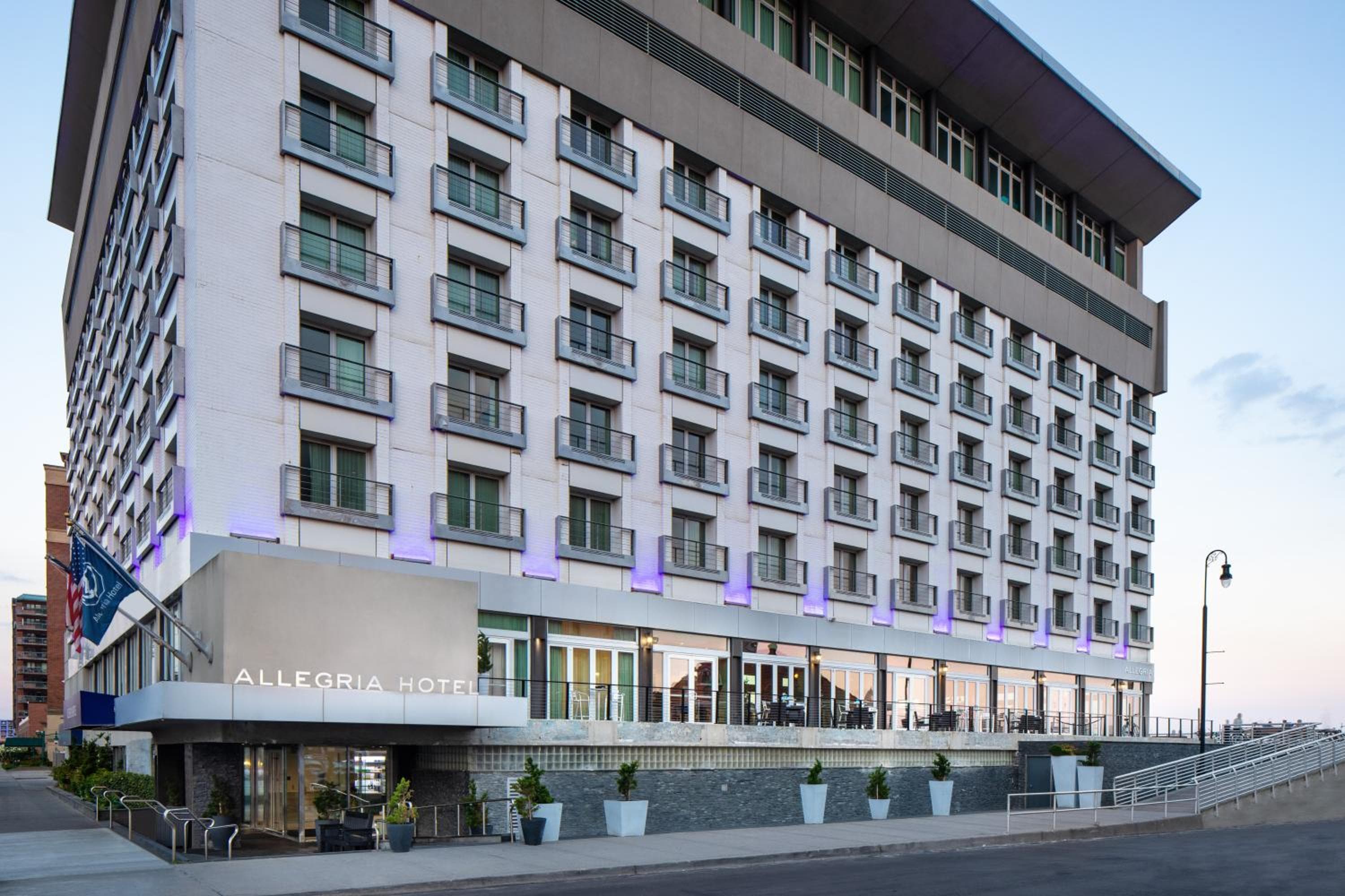 Allegria Hotel, wedding venue in Long Beach, United States