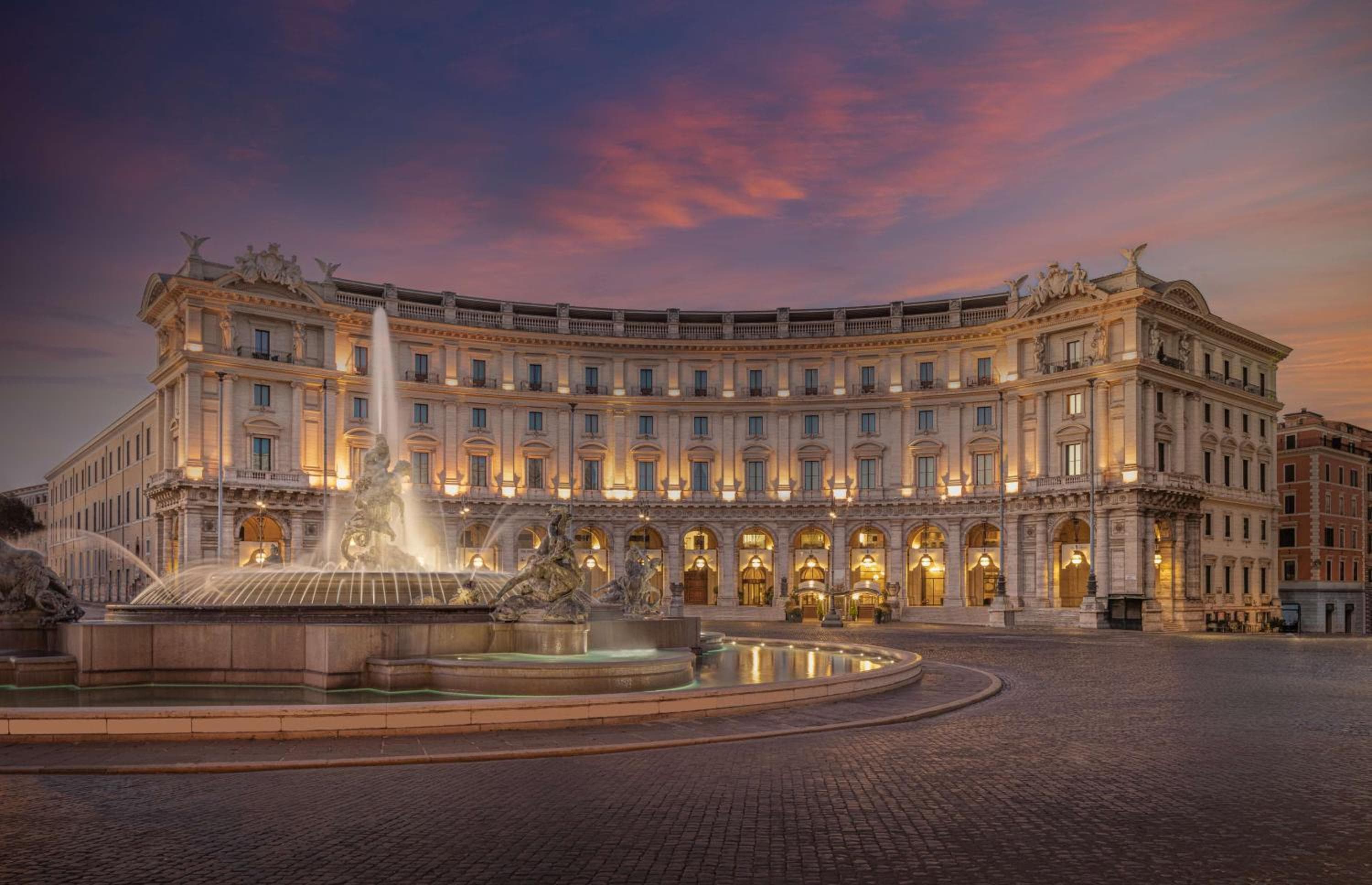 Anantara Palazzo Naiadi Rome Hotel, wedding venue in 00185 Roma RM, Italy