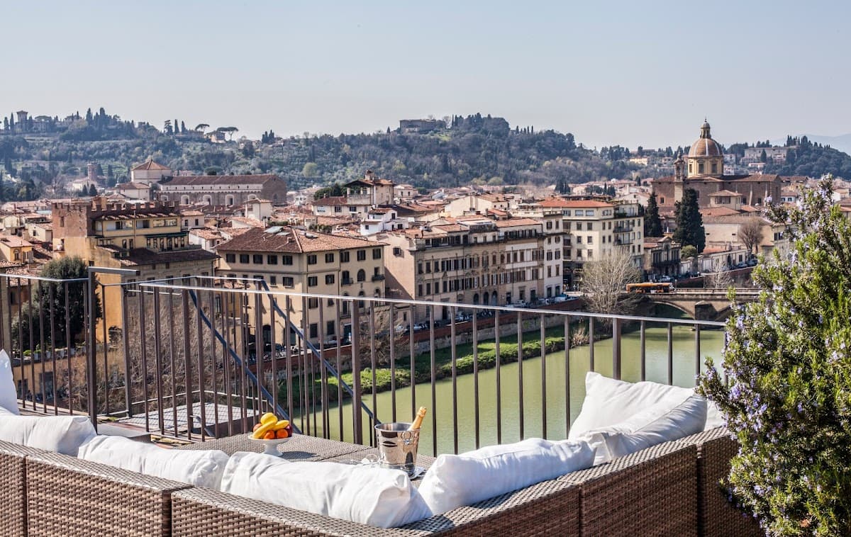 Antica Torre di Via Tornabuoni 1 — destination wedding venue in 50123 Firenze FI, Italy