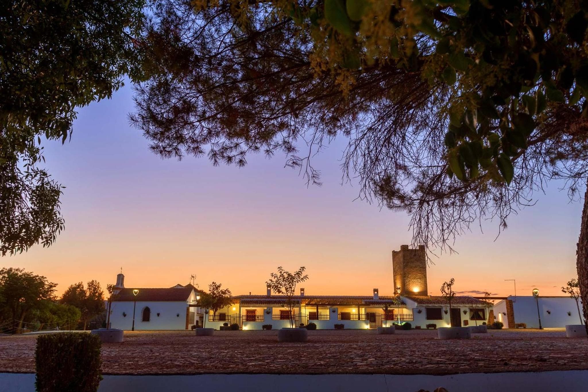 Apartamentos Turísticos La Teja, wedding venue in Arroyo del Ojanco, Spain