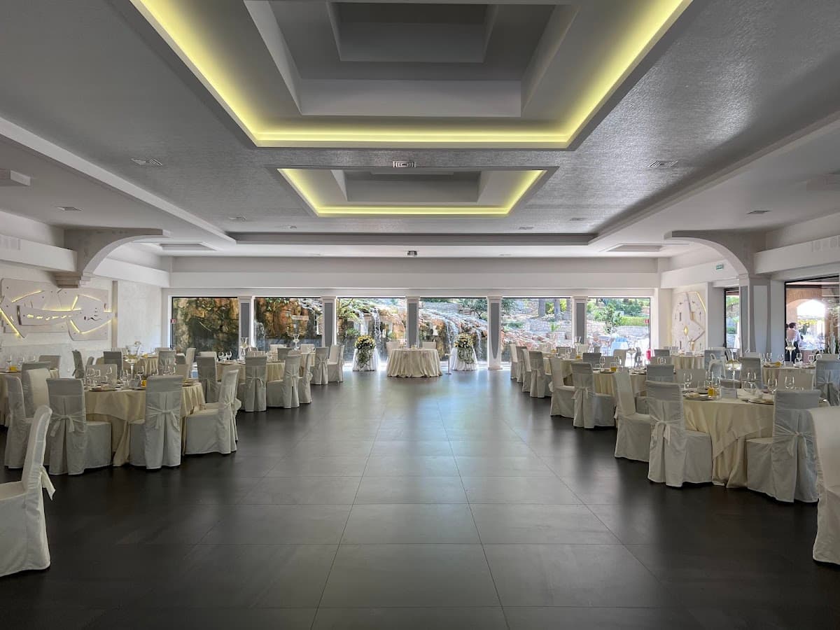 Arcade Ricevimenti Cassano Murge: destination wedding venue in 70020 Cassano delle Murge BA, Italy