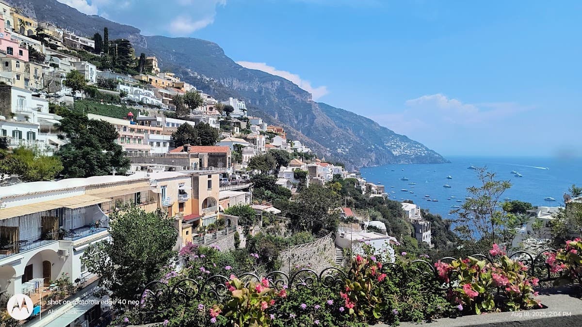 Art Hotel / Hotel Pasitea: destination wedding venue in 84017 Positano SA, Italy