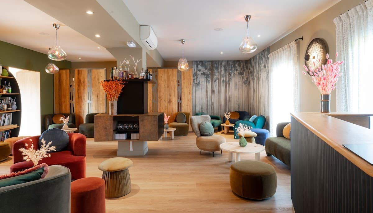 Auberge Pom'Poire: destination wedding venue in 37190 Azay-le-Rideau, France