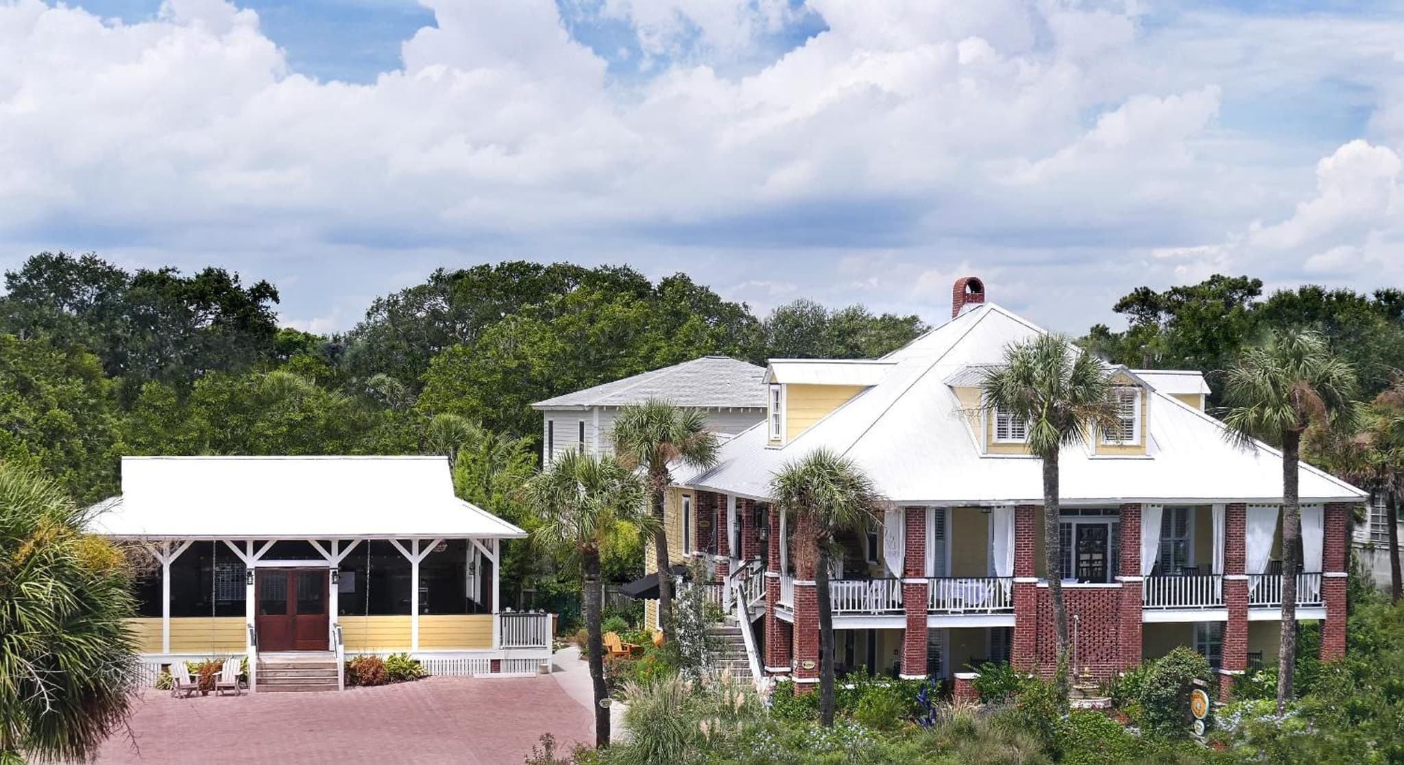 Beachview Inn and Spa, wedding venue in Tybee Island, United States