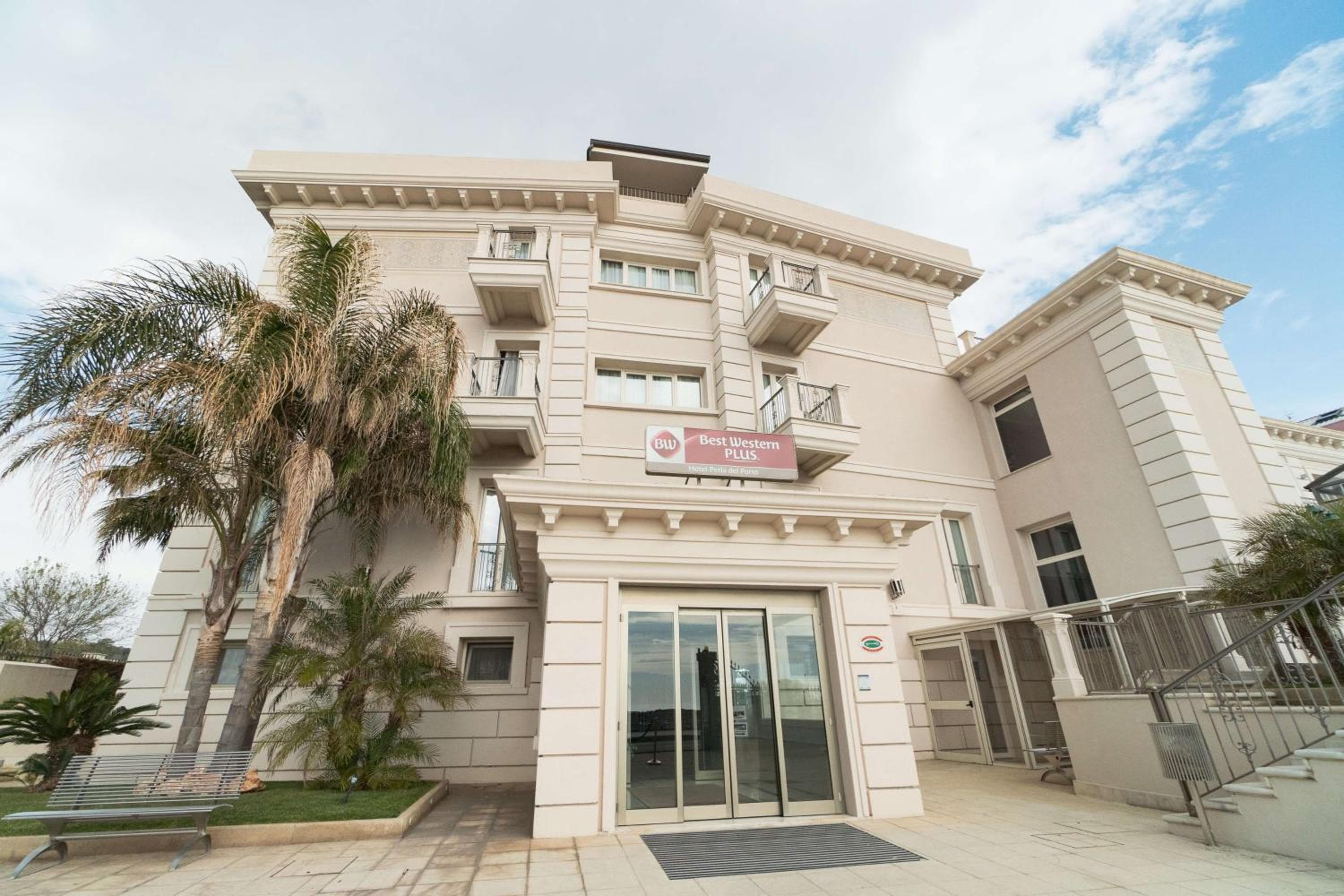 Best Western Plus Hotel Perla Del Porto, wedding venue in Catanzaro, Italy