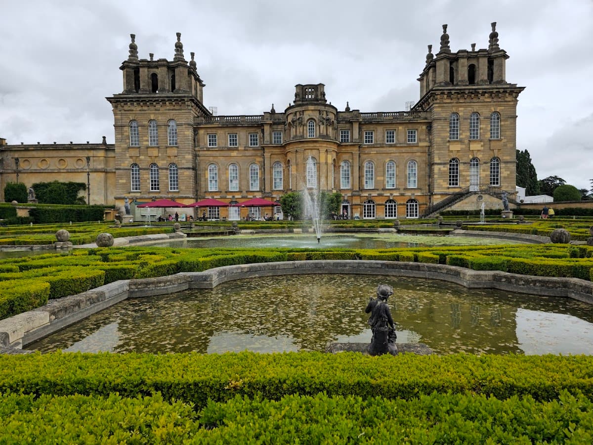 Blenheim Palace: destination wedding venue in Woodstock OX20 1PS, UK