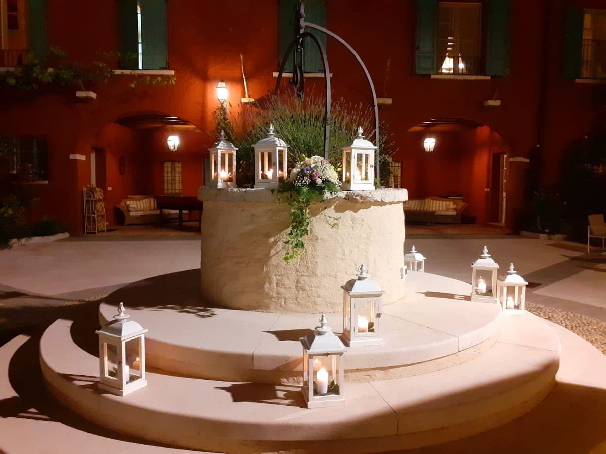 Borgo Machetto: destination wedding venue in 25015 Desenzano del Garda BS, Italy