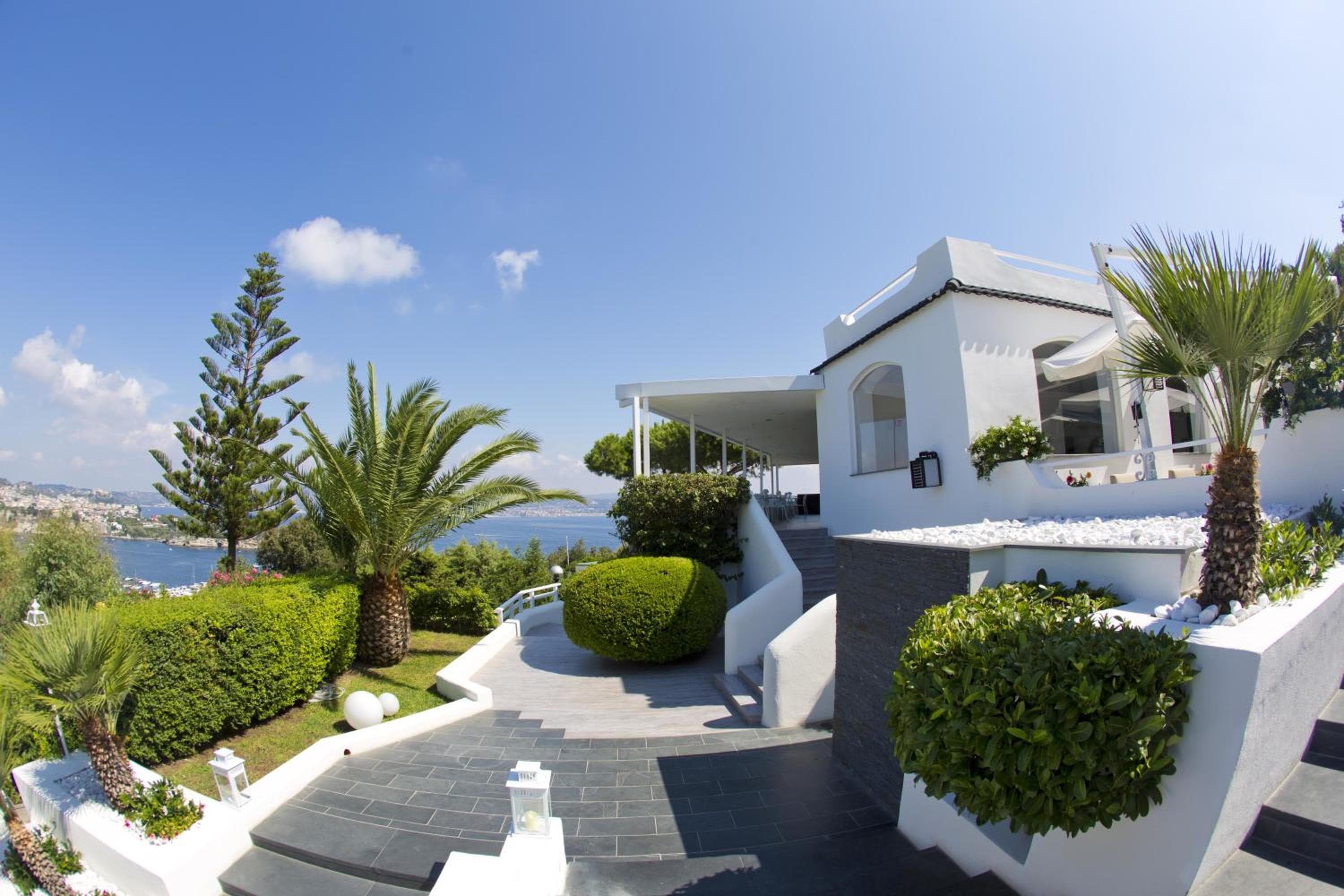 Cala Moresca, wedding venue in 80070 Bacoli NA, Italy